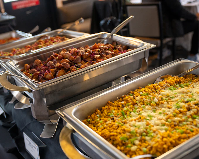 San Diego Signature Dinner Cruise with Buffet Dinner & Live DJ