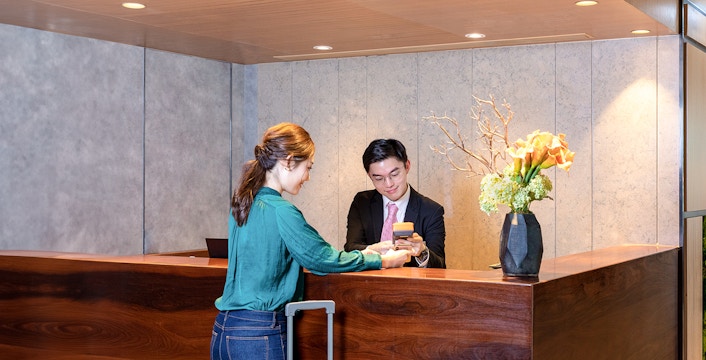 Plaza Premium Lounge Hong Kong International Airport Tickets