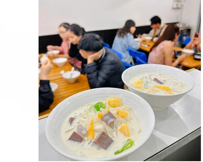 Da Nang Michelin-Selected Street Food Walking Tour (Product 56087)