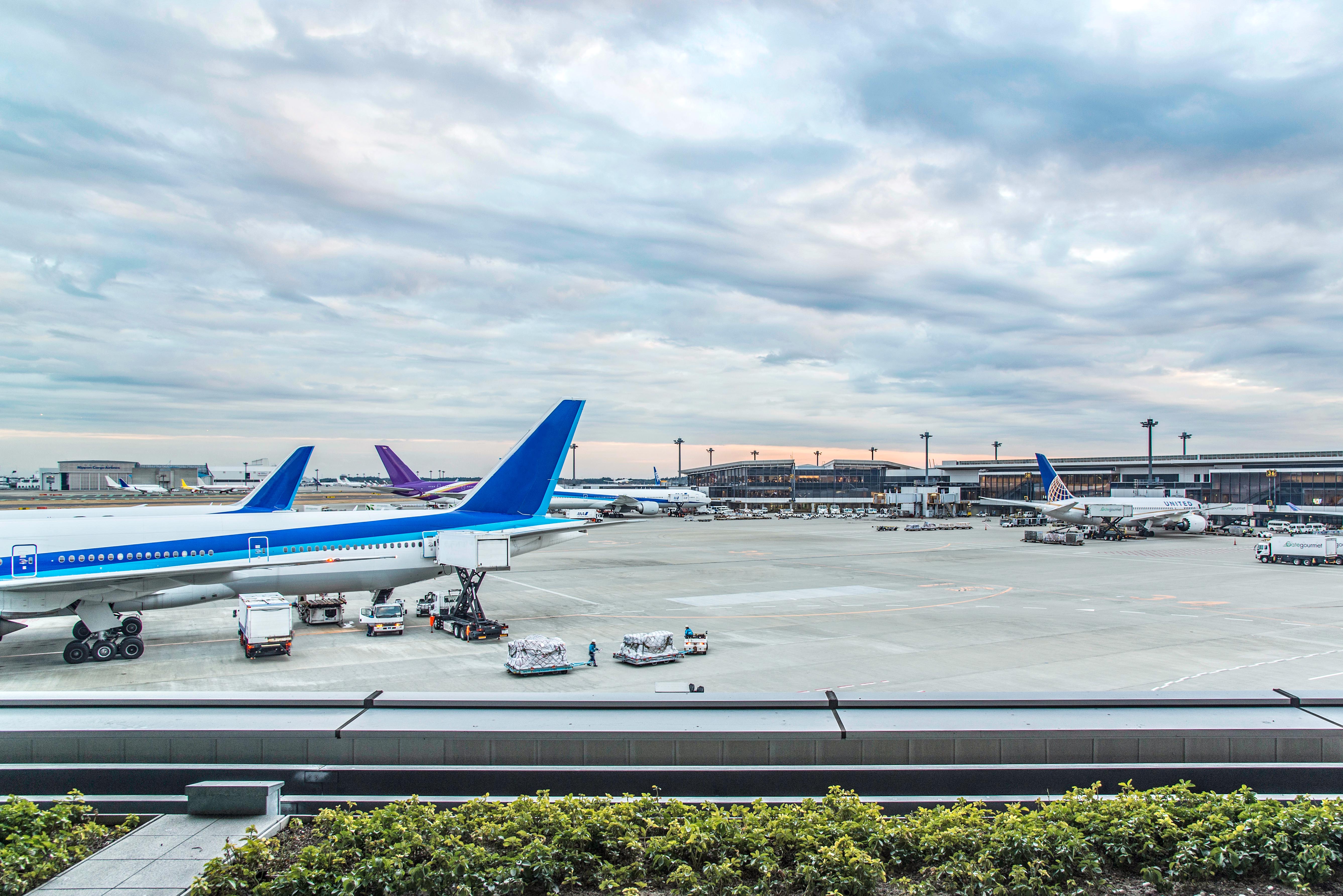 Melbourne Airport Transfers - Avalon Airport (AVV)