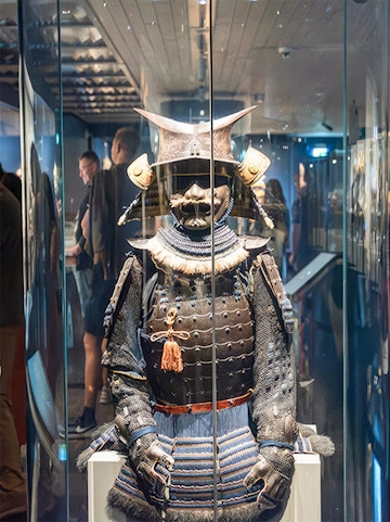 Samurai armor display at Samurai Museum Berlin.
