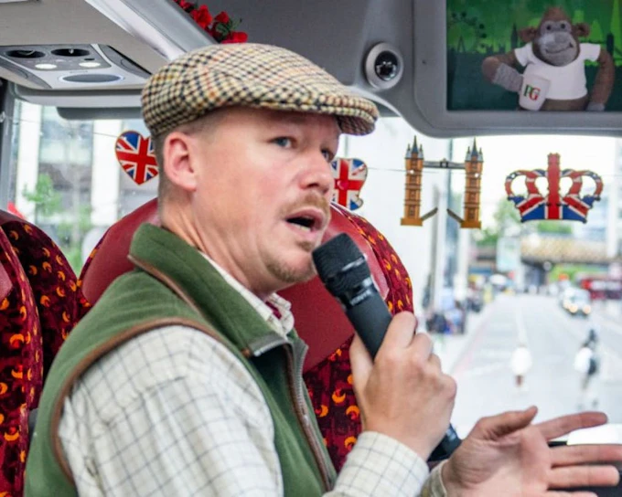 London Sightseeing Tour with Gusbourne Sparkling Wine Tastin
