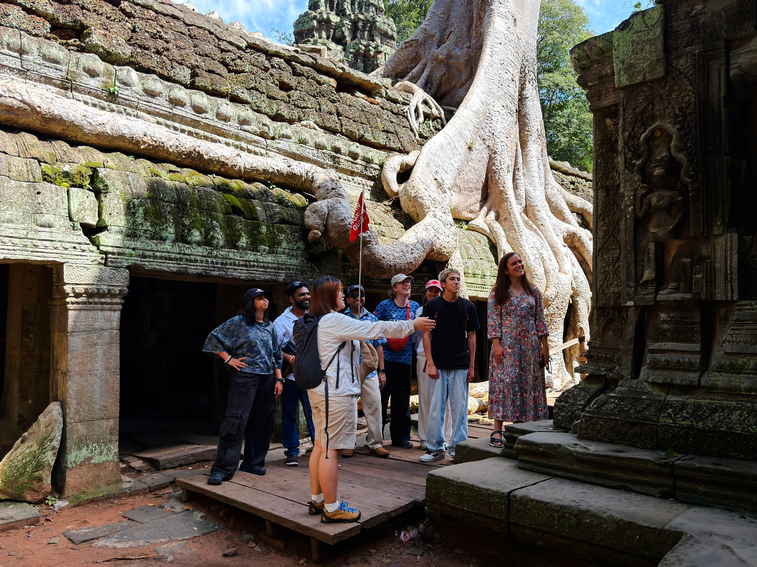 angkor wat half-day sunrise guided tour with breakfast and visits to ta prohm and bayon-10