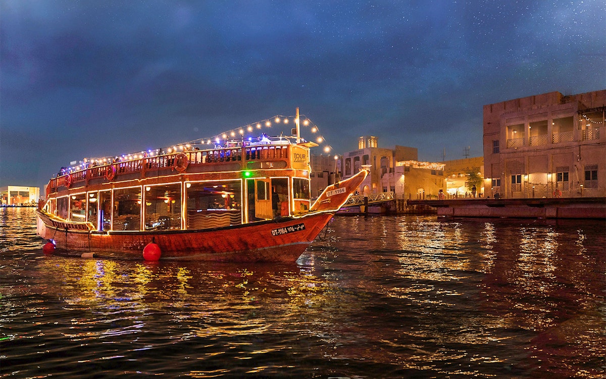 best dubai dhow cruise