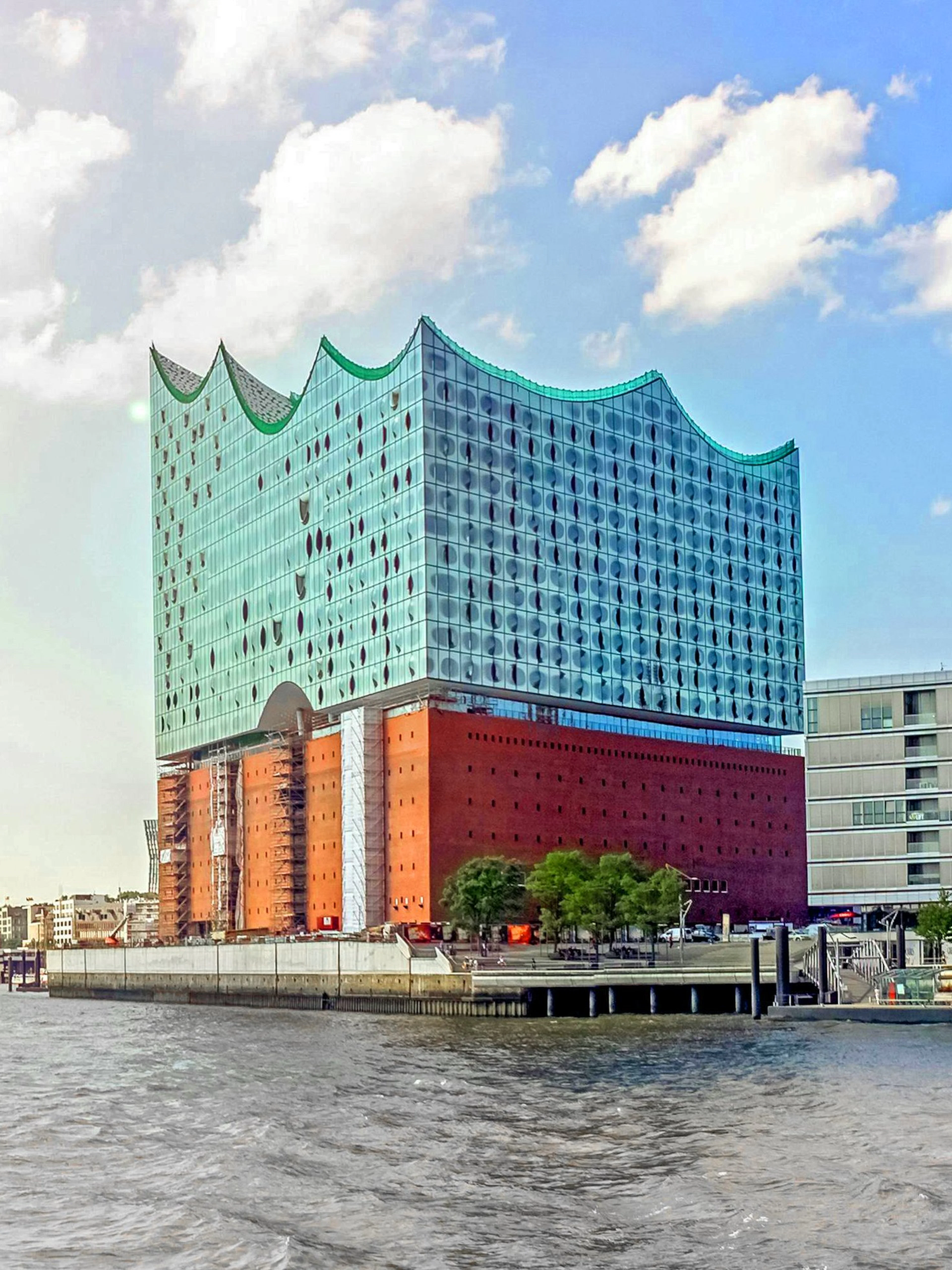 Elbphilharmonie building by the water in Hamburg's HafenCity.