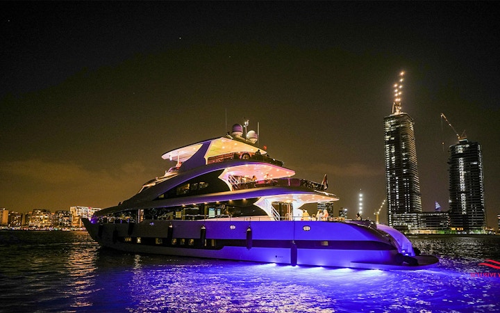 crociera dubai creek dhow