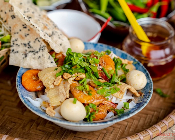 Da Nang Food Tour with Michelin-Recommended Dish and Vietnamese Coffee Culture