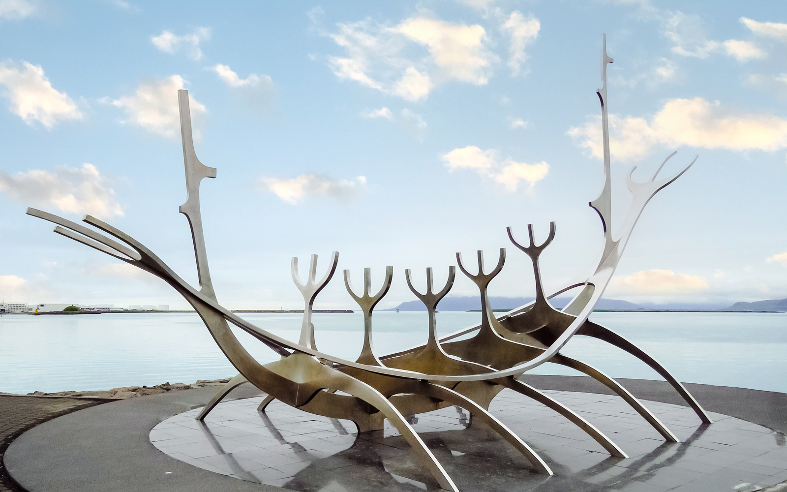 Voyageur du dimanche (Sólfar)