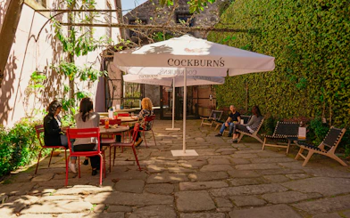 Cockburn's Lodge Guided Tour with Premium Wine Tasting
