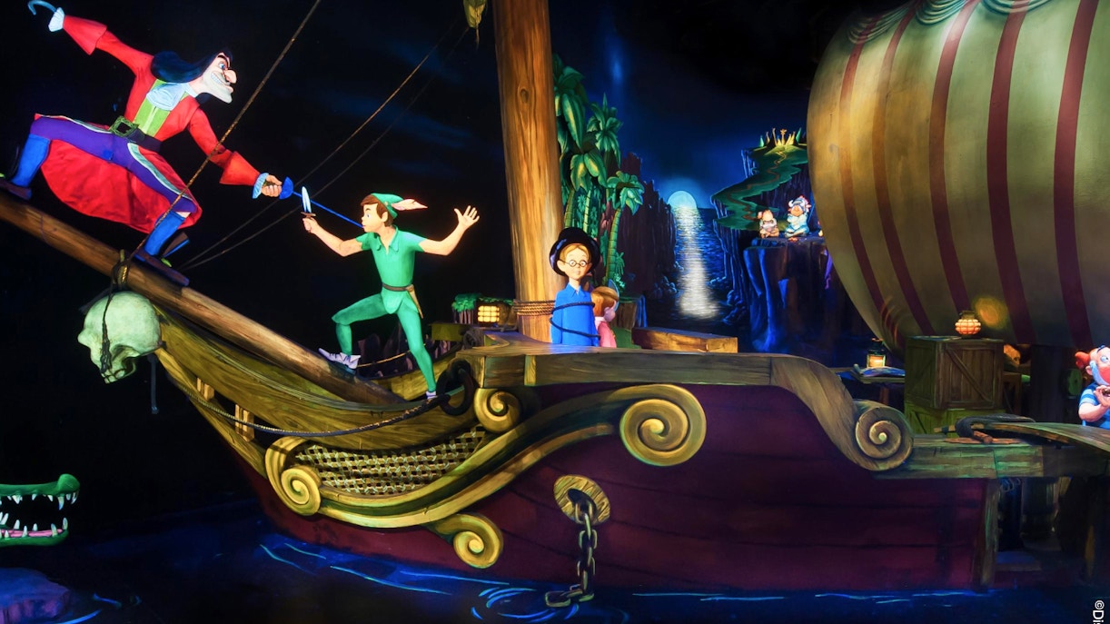 Peter Pan and Captain Hook duel on a pirate ship at Disneyland Paris Peter Pan’s Flight.