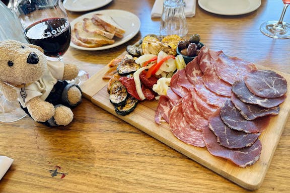 full-day tour of yarra valley with wine tastings & lunch-8