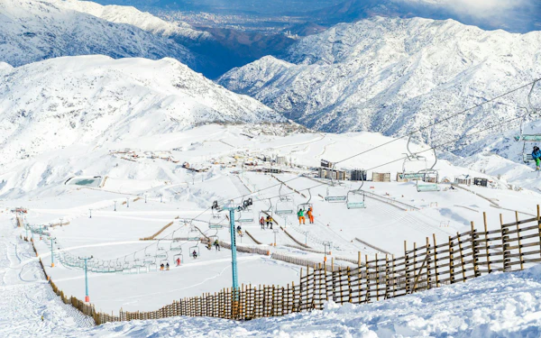 Farellones Ski: Ticket, Lessons, Transport and Snow Equipment & Add-on Clothing