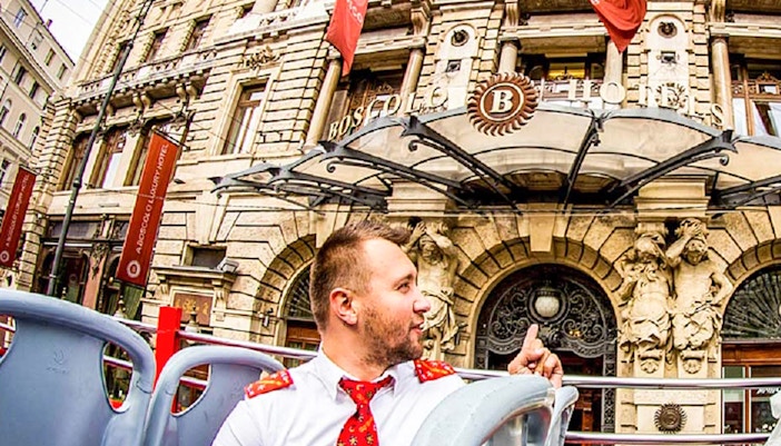 Guided Bus Tour + River Cruise