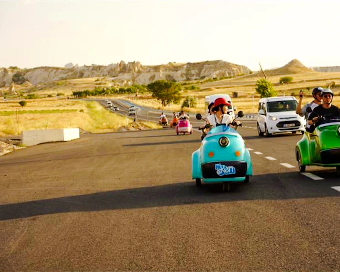 Cappadocia Vintage-Style Electric Cart Guided Tour: Love Valley, Paşabağ and Zelve (Product 56815)