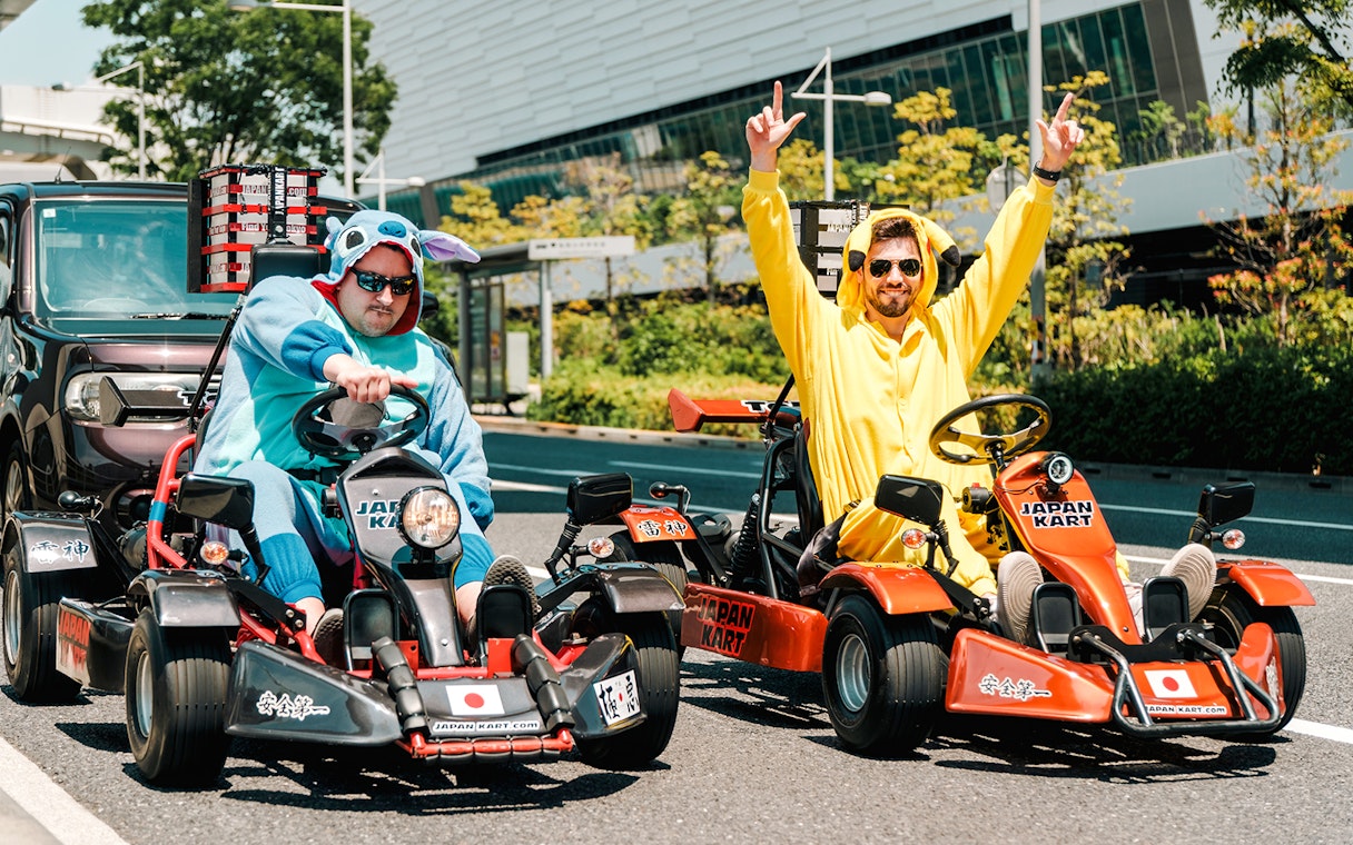 tokio: asakusa, kaminarimon y skytree 60/120-min go-karting experience by japankart-4