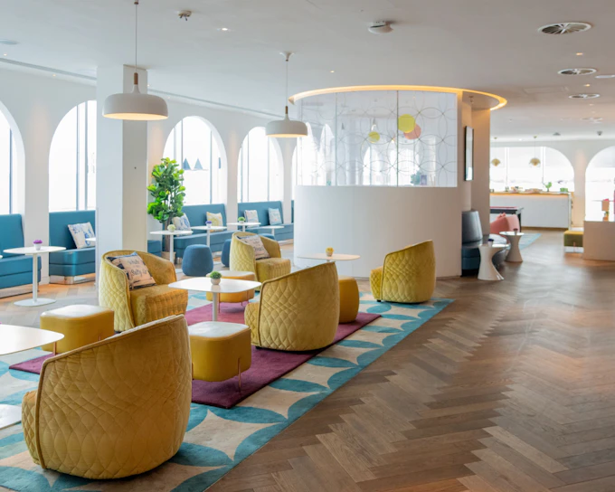 London Gatwick Airport: Plaza Express Lounge at North Terminal