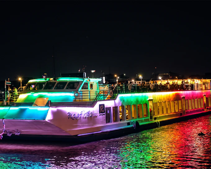 Riverside Kinlen Cruise in Bangkok (Product 52397)