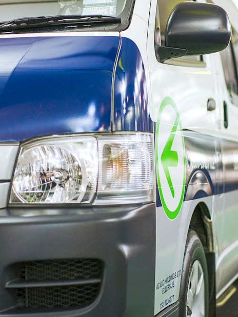 Shuttle van for Queenstown Airport transfer service.