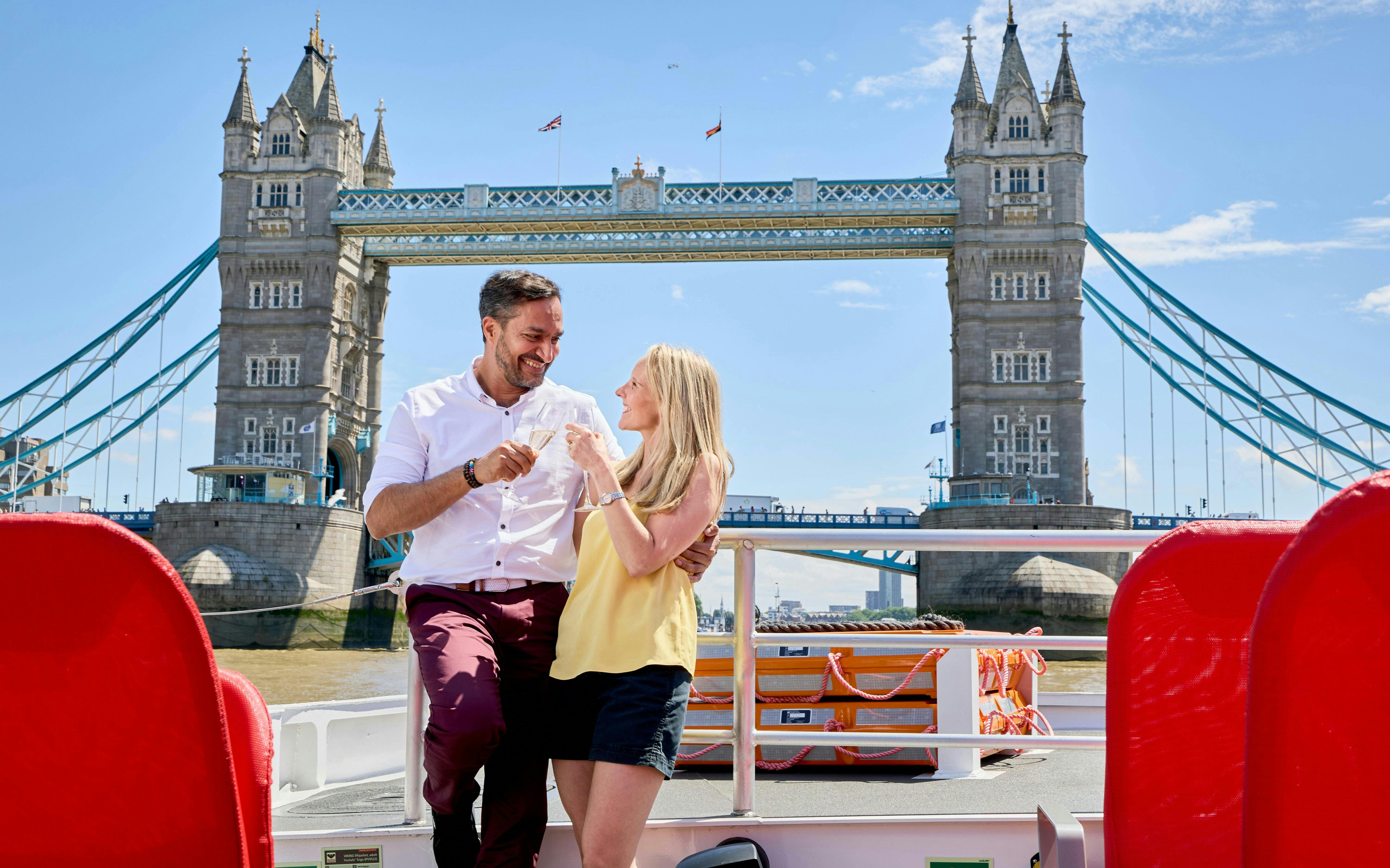 visite officielle de la tour de londres sur le fleuve-1