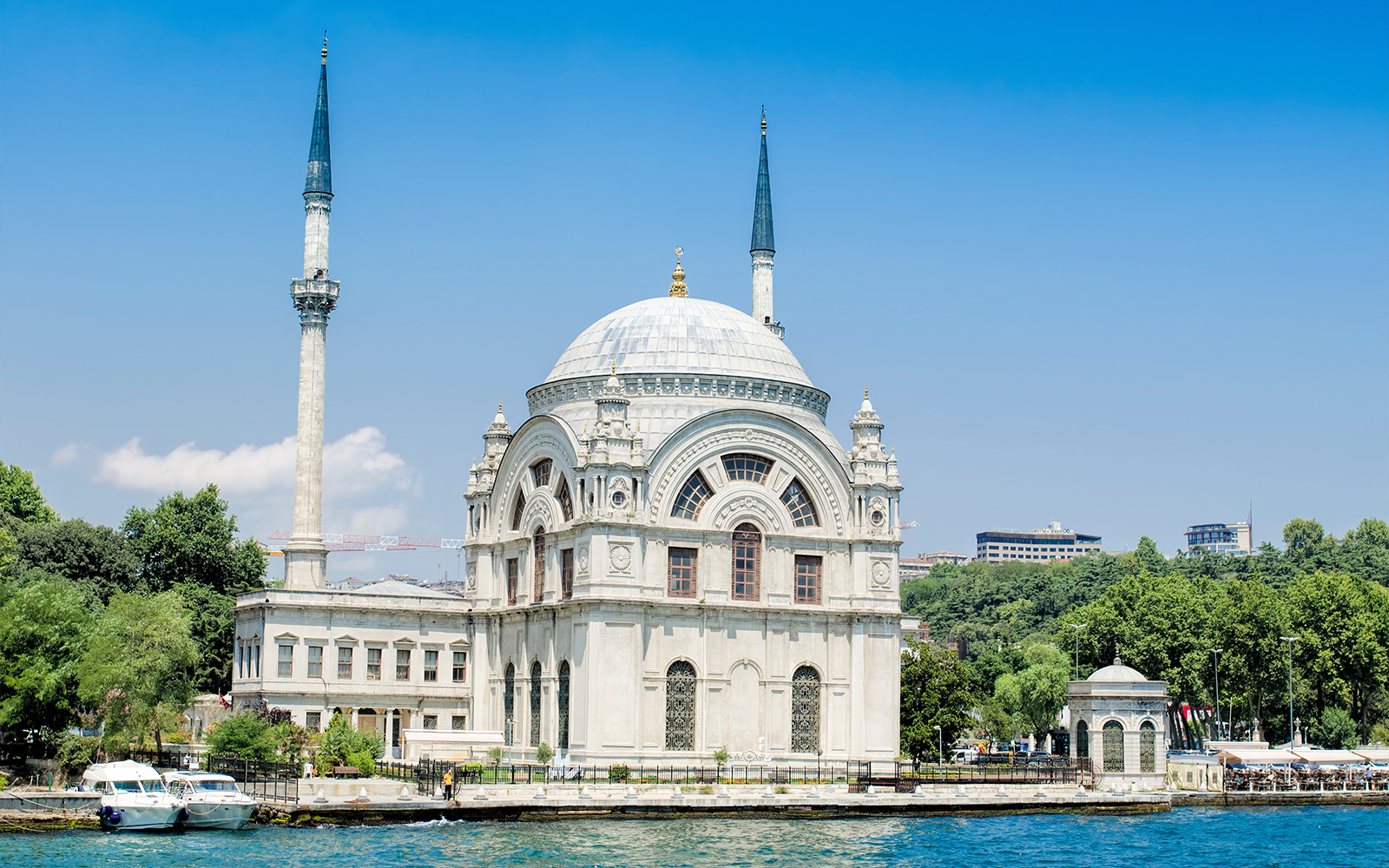 Dolmabahce Mosque