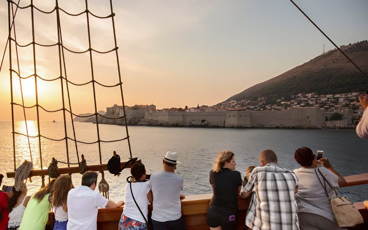 dubrovnik: sunset cruise with welcome drink-4 dubrovnik: sunset cruise with welcome drink-4