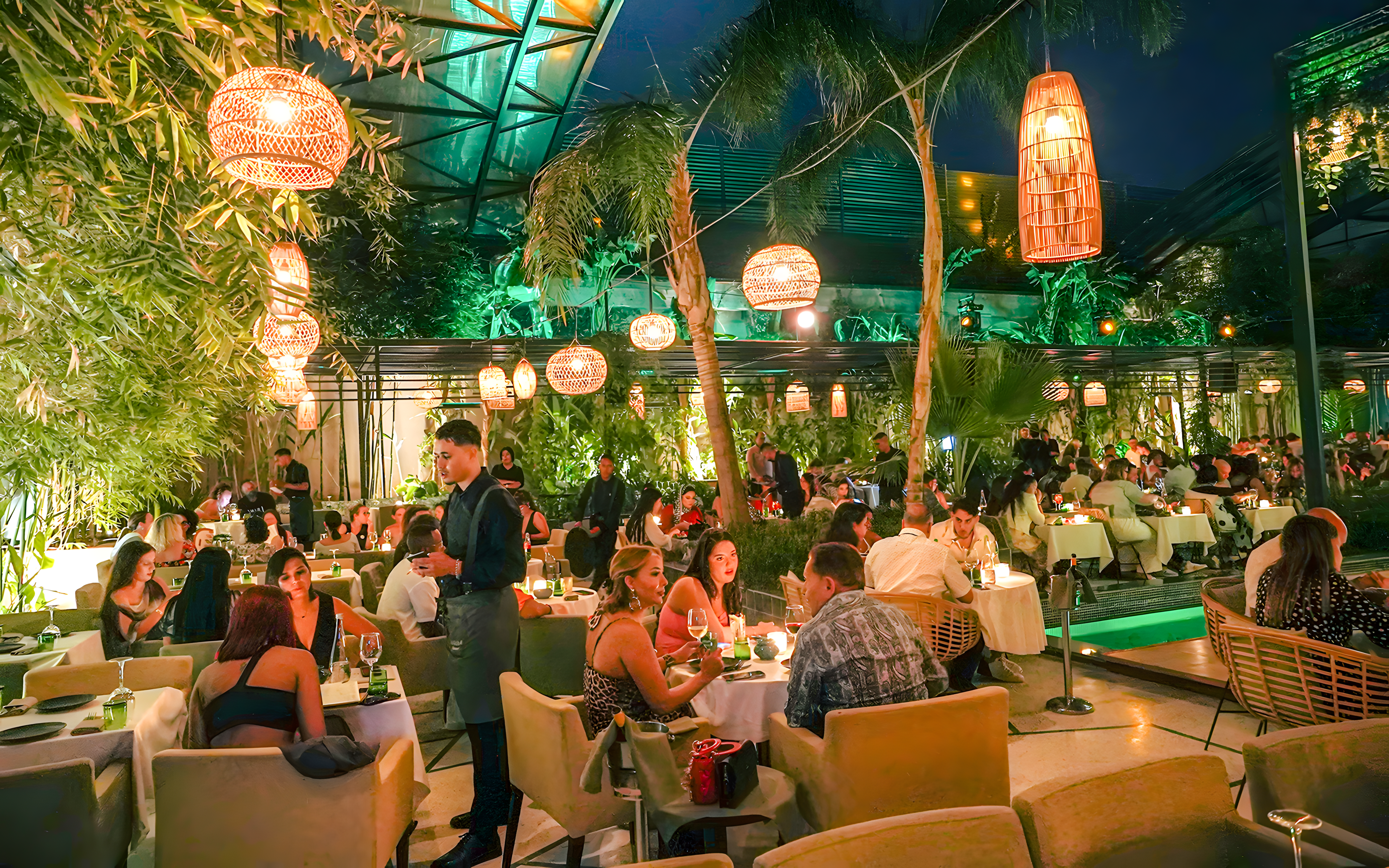 Performer entertaining guests at Nouba Restaurant Dinner Show.