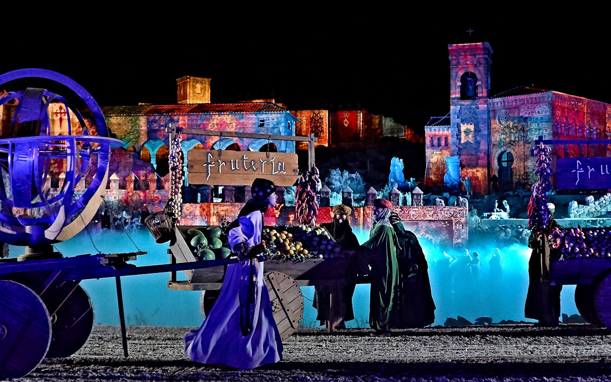 Medieval market scene during The Dream of Toledo night show.