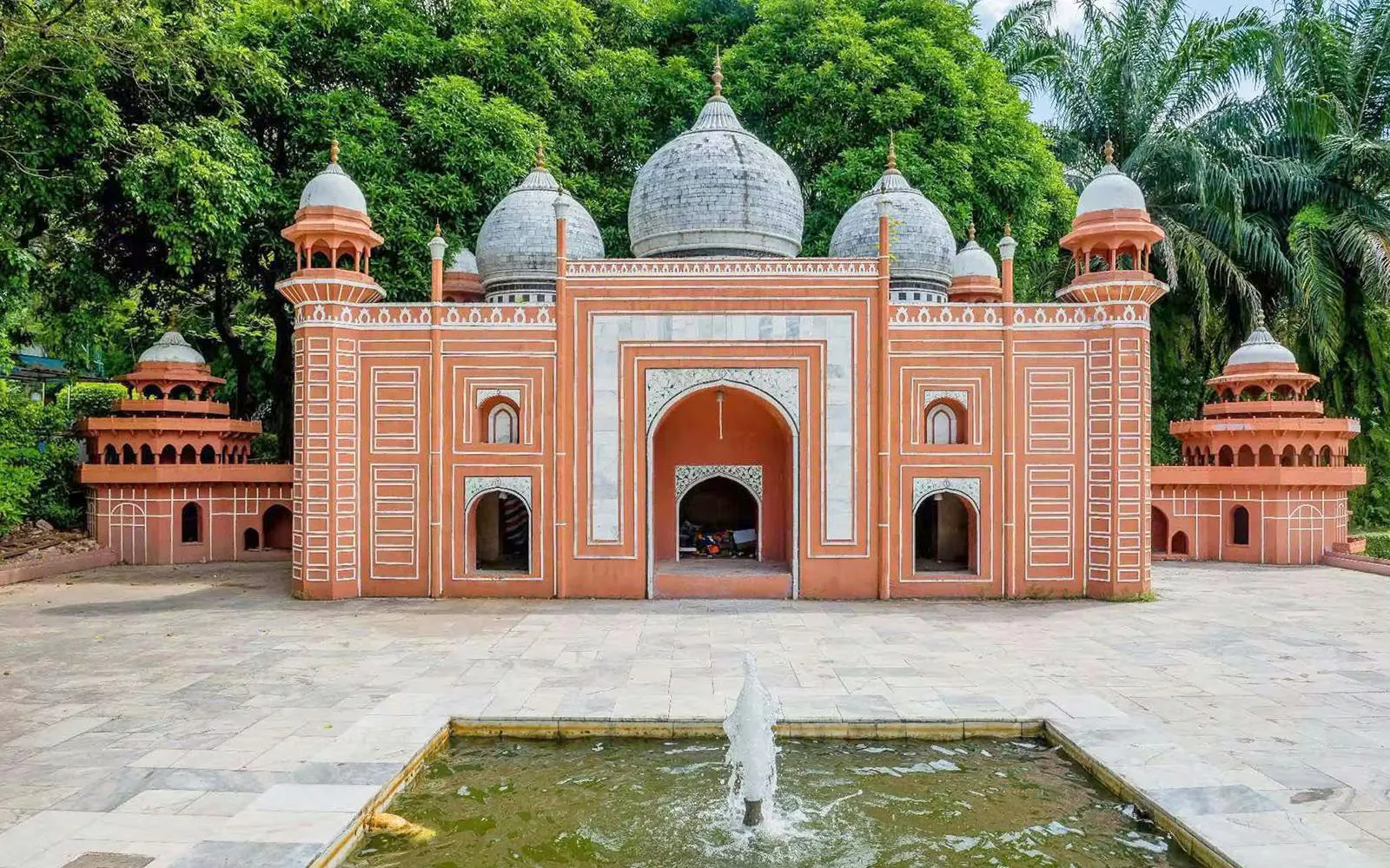 Miniature Taj Mahal replica at Window of the World theme park, Shenzhen, China.