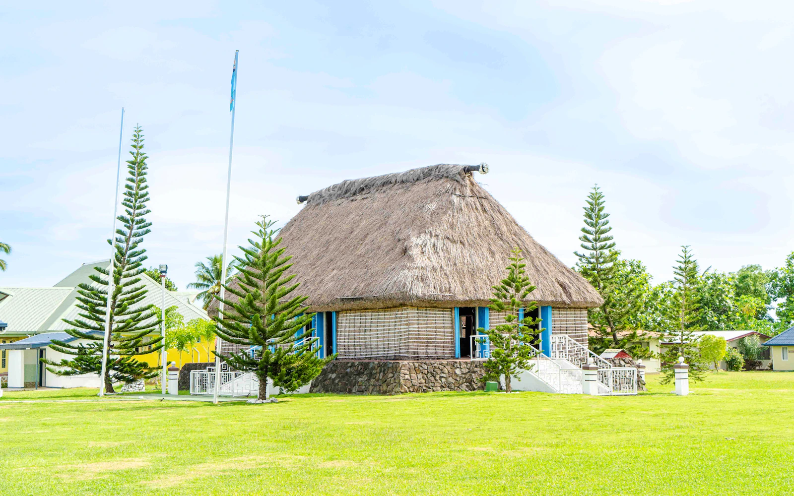 Nadi Half-Day Guided Tour with Hotel Transfers: Garden of the Sleeping Giant, Nadi Temple & Market (Product 56201)