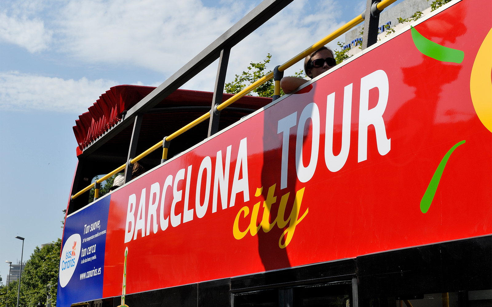 Hop On Hop Off Barcelona Bus Tours | Visit Top Attractions