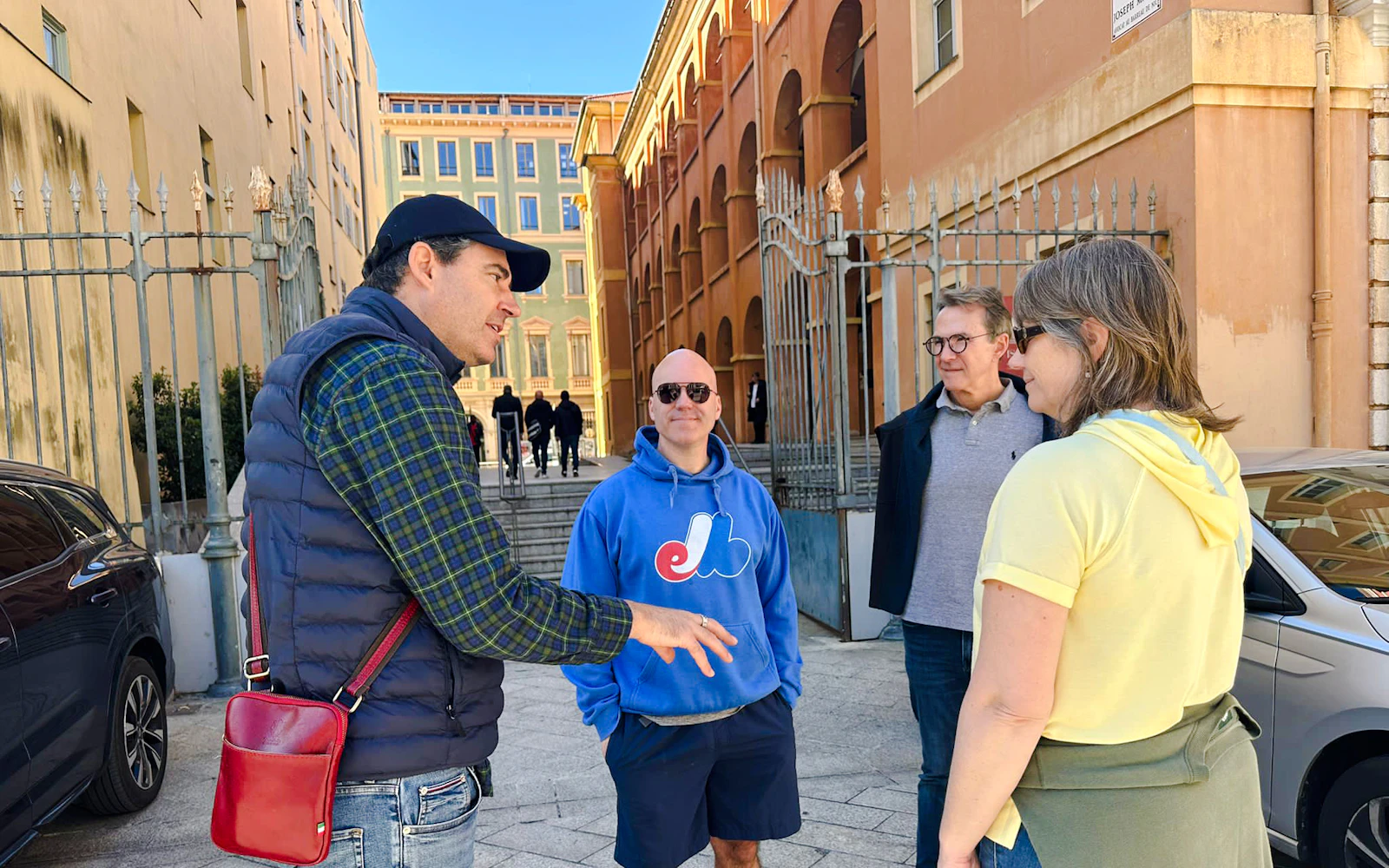 Nice Small-Group Treasure Hunt Walking Tour With Local Riviera Tastings