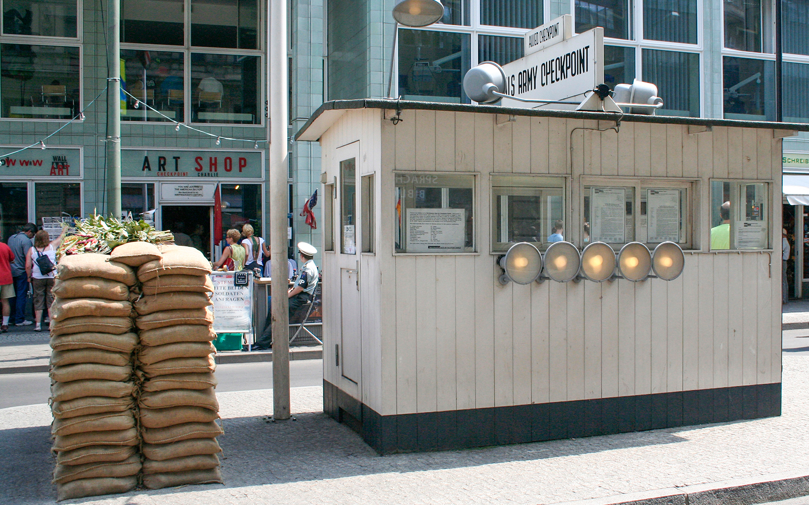 Checkpoint Charlie, Berlin