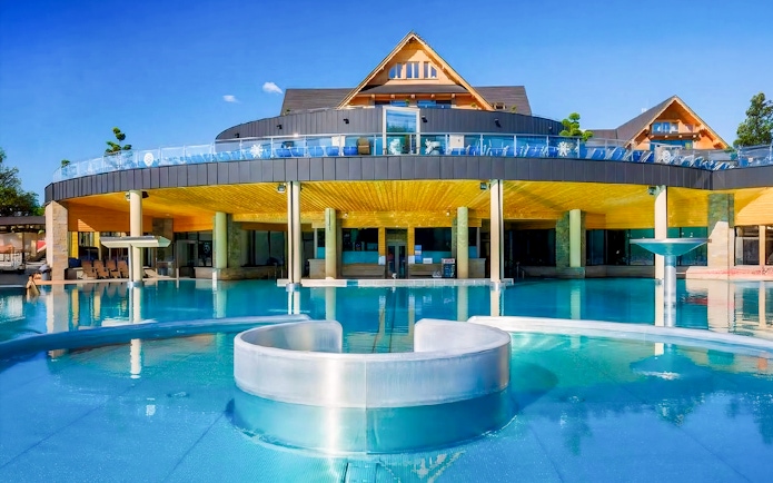 Chocholow Thermal Baths with modern architecture and outdoor pool in Poland.