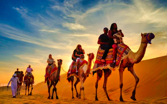 escursione nel deserto di dubai in buggy o quad senza autista, con cena premium nel deserto e trasferimenti privati-2