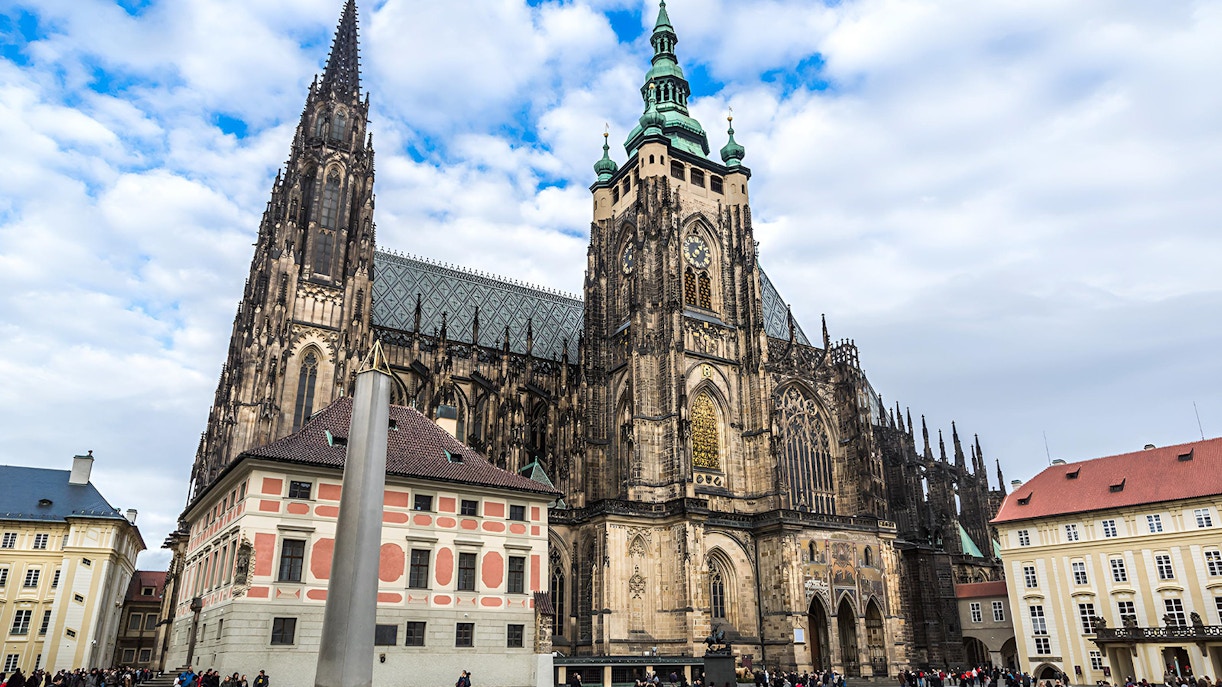 Best Time to Visit Prague Castle