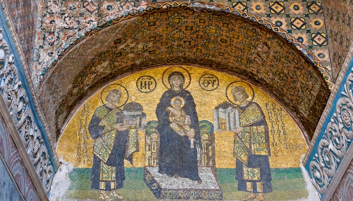 Discover the secret mosaics