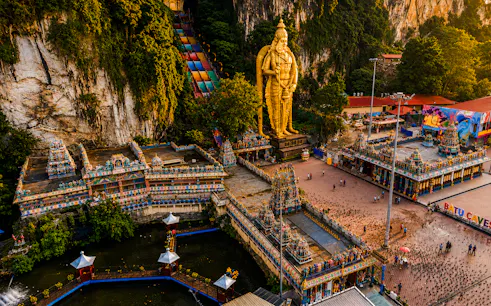 from kuala lumpur: batu caves & genting highlands private day trip-1