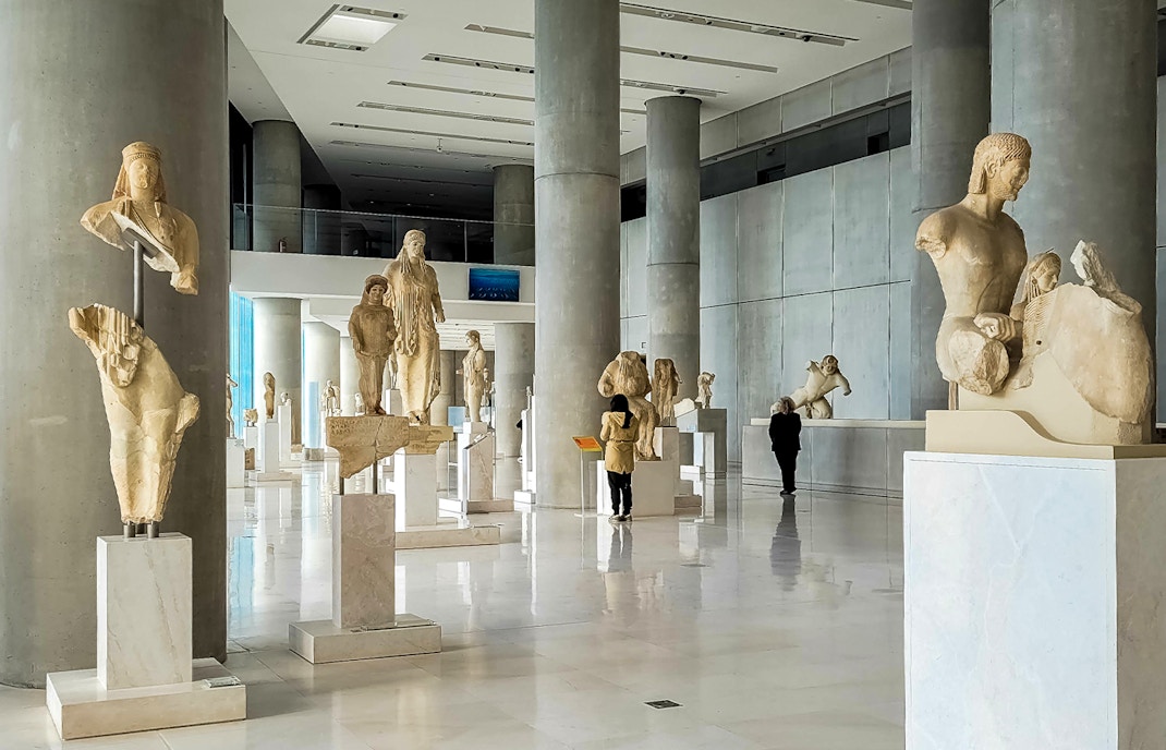 Acropolis Museum visit with the Athens City Sightseeing Bus Tours