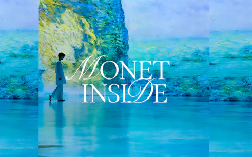 Immersive Monet exhibition with digital art display in Singapore.