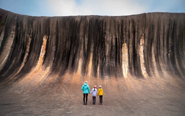 From Perth: Wave Rock, York and Aboriginal Culture Tour