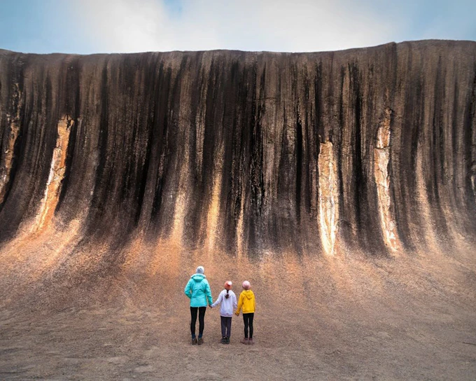 From Perth: Wave Rock, York and Aboriginal Culture Tour