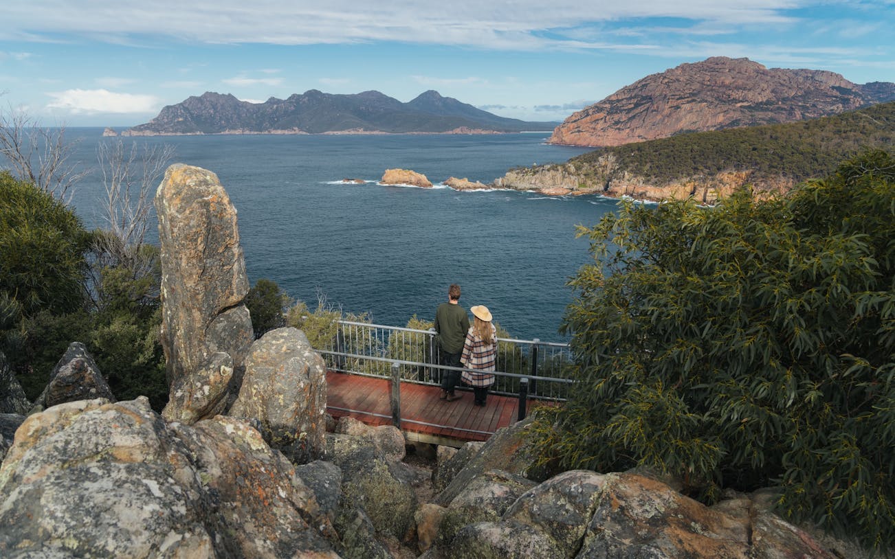 a day at wineglass bay - launceston to hobart -4