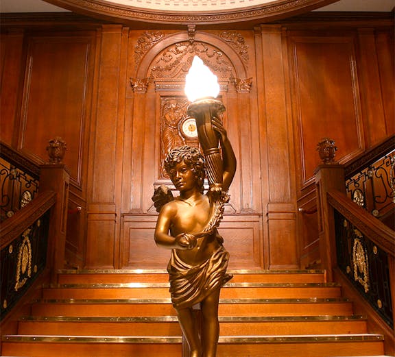 Grand staircase replica at Titanic: The Artifact Exhibition, Orlando.