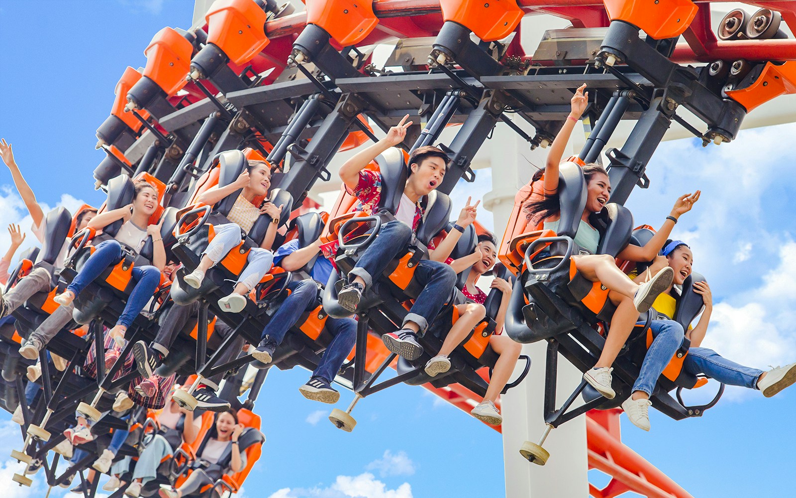 Riders enjoying the Sky Coaster at Dreamworld Bangkok.