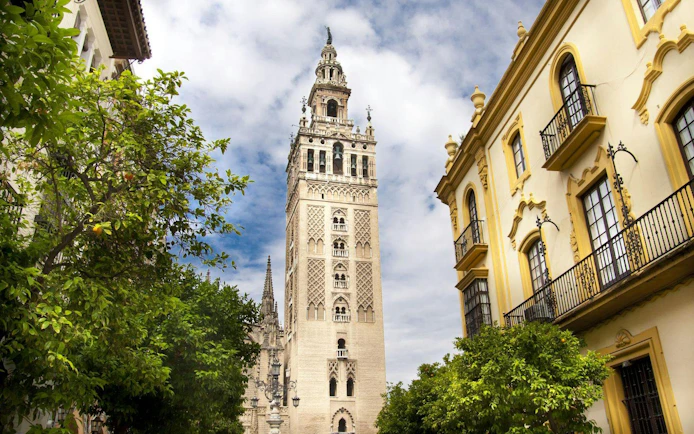 Seville Cathedral & La Giralda Private Guided Tour