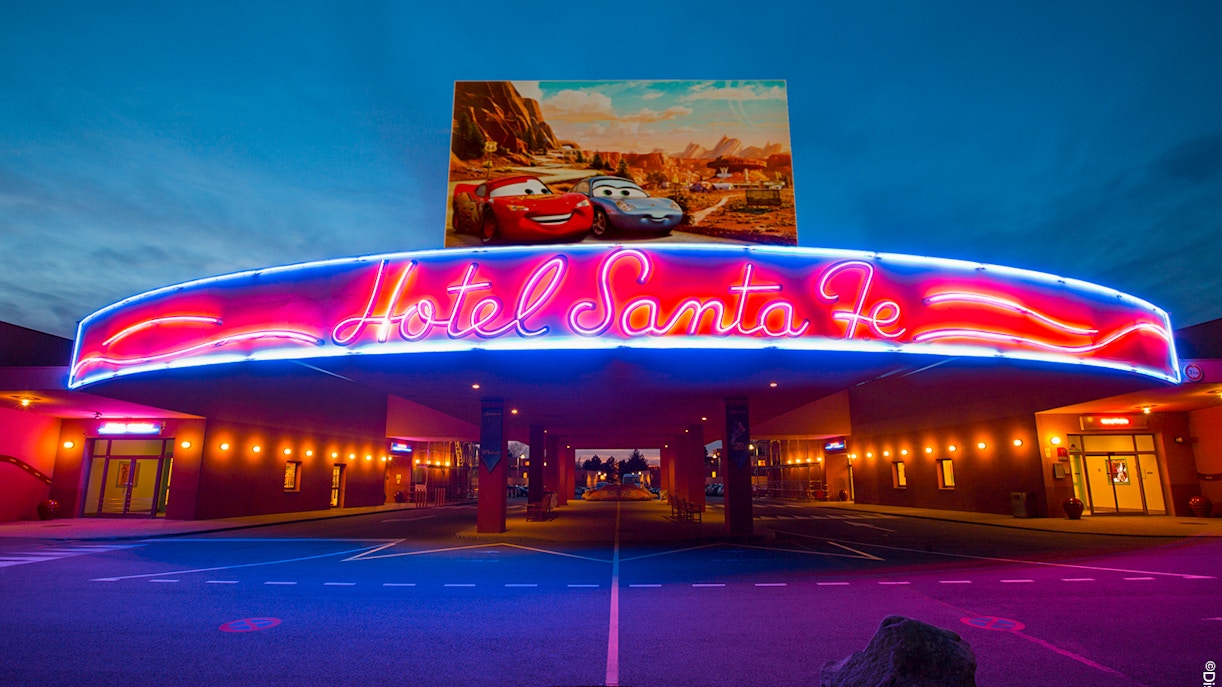 Disney Hotel Santa Fe exterior with colorful Southwestern architecture in Disneyland Paris.