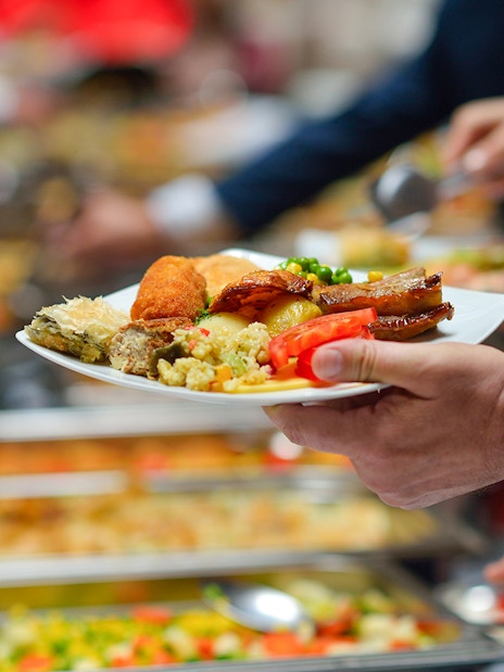 Buffet lunch selection during Pamukkale & Hierapolis Day Trip.