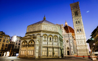 Florence Cathedral and Baptistery at dusk during E-Bike Night Tour.