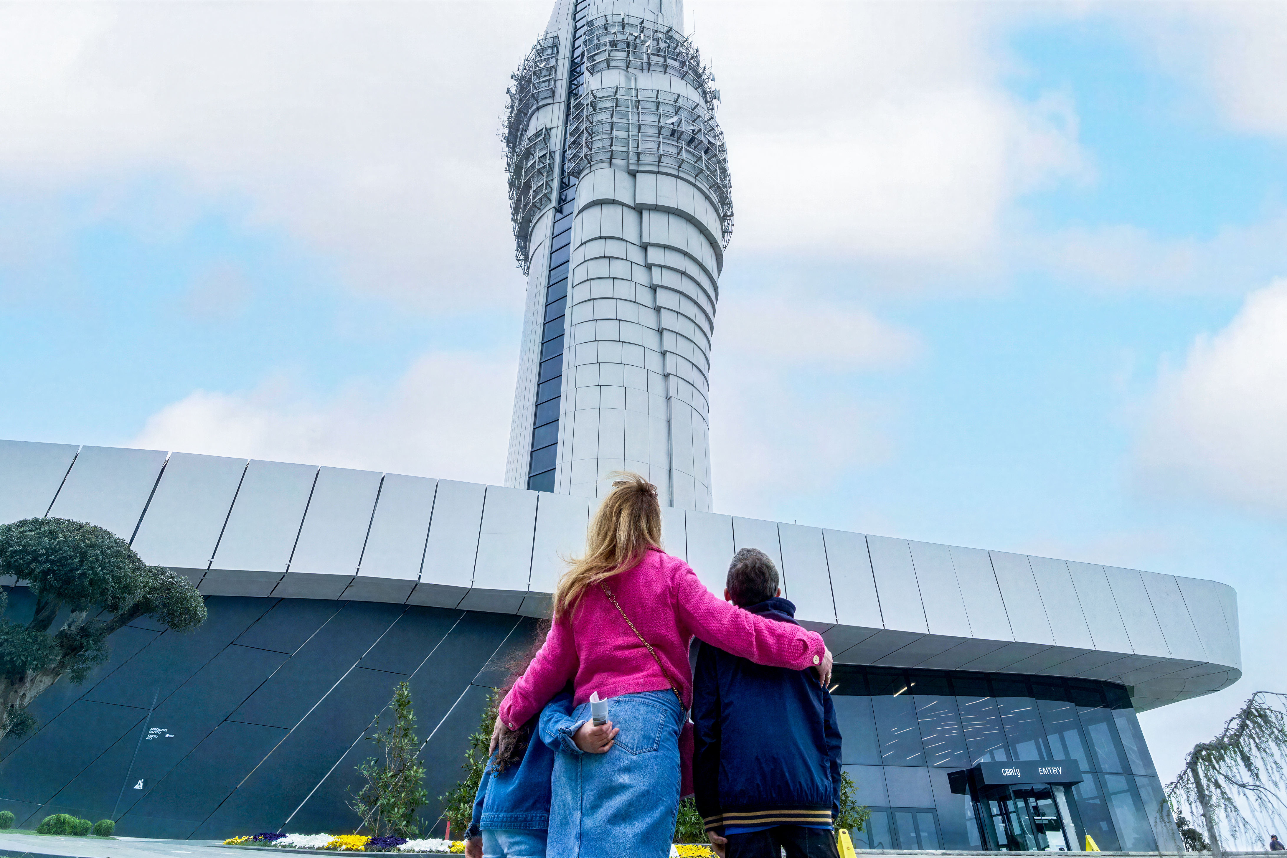 Guests admiring Camlica Tower in Istanbul, Turkey.