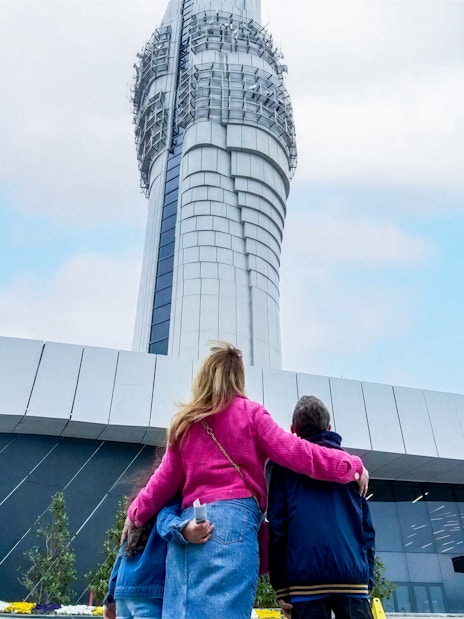 Guests admiring Camlica Tower in Istanbul, Turkey.